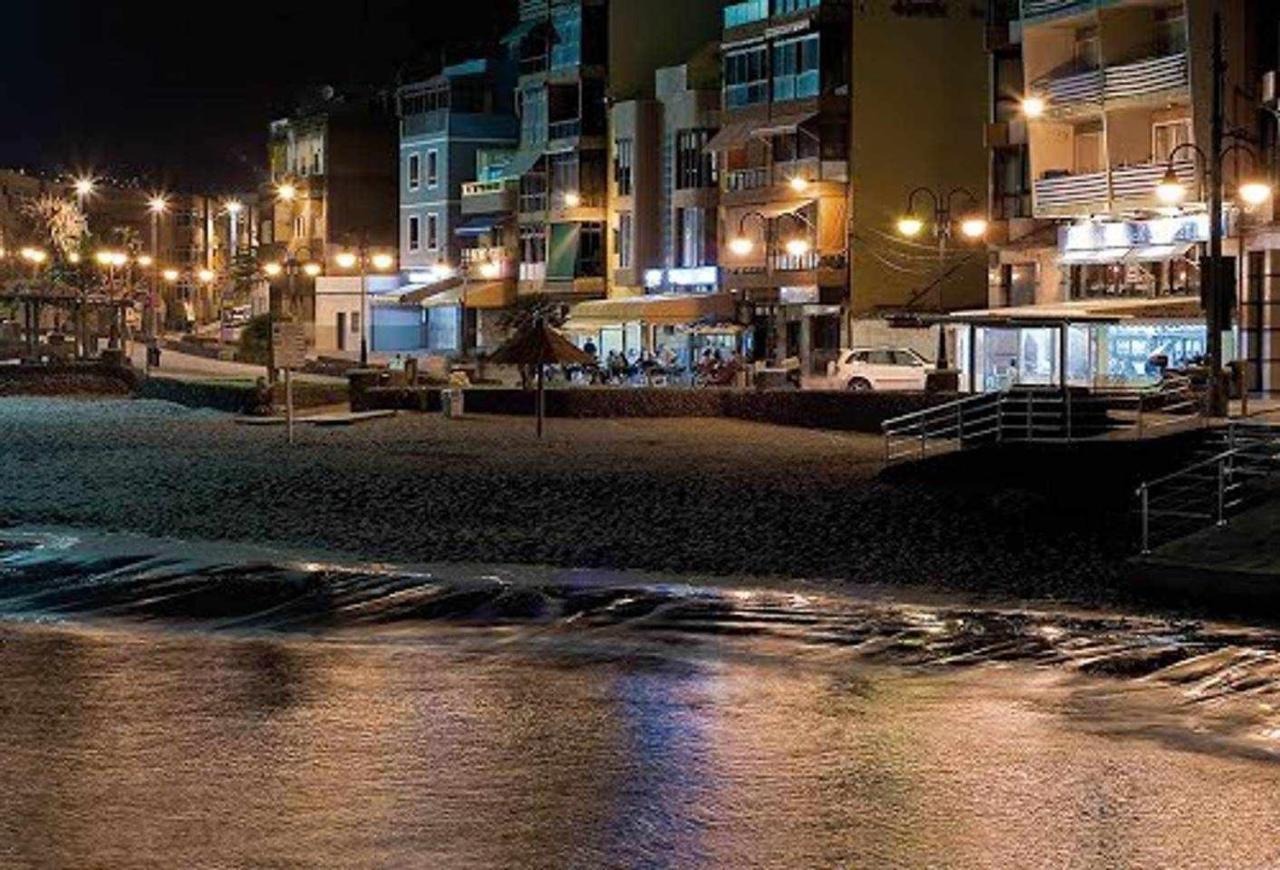 Piso En Primera Linea Con Vistas Directas Al Mar 梅莱纳拉 外观 照片