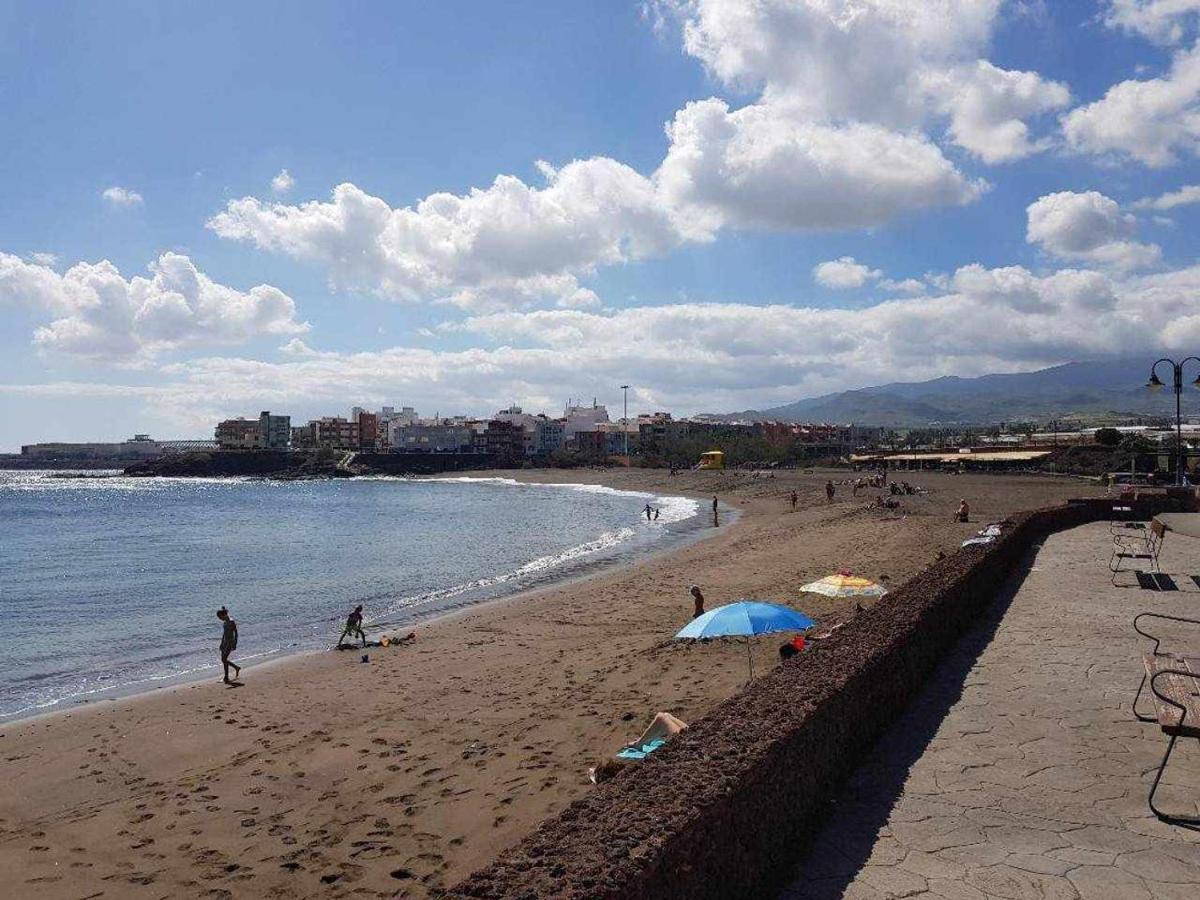 Piso En Primera Linea Con Vistas Directas Al Mar 梅莱纳拉 外观 照片